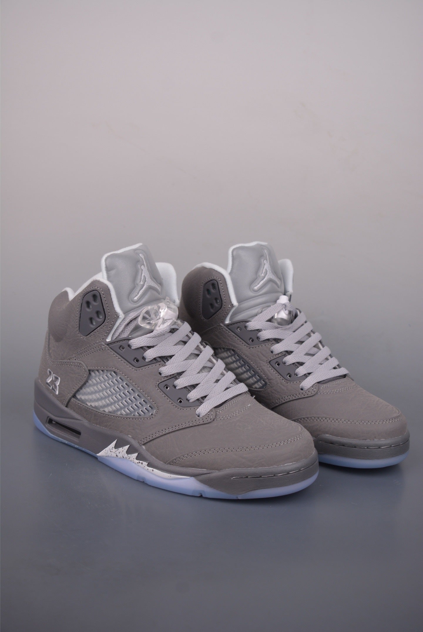 Air Jordan 5 Retro “Wolf Grey” 2026 | Premium Streetwear Sneakers
